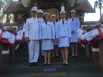 ไฟล์แนบ นายกมล ประดุงรุก ผู้จัดการการประปาส่วนภูมิภาคสาขาแม่สอด มอบหมายให้ นายเกียรติพงษ์ กาญจนหย่า หัวหน้างานจัดเก็บรายได้ นำทีมพนักงานร่วมงานรัฐพิธีและการวางพานพุ่มดอกไม้สด ถวายราชสักการะวันสมเด็จพระนเรศวรมหาราช เนื่องในวันยุทธหัตถี ณ ศาลสมเด็จพระนเรศวรมหาราช อำเภอแม่สอด จังหวัดตาก เมื่อเช้าวันพฤหัสบดีที่ 18 มกราคม 2561  