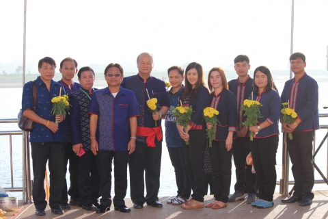 ไฟล์แนบ การประปาส่วนภูมิภาค สาขาธาตุพนมมอบน้ำดื่มตราสัญลักษณ์ กปภ. เพื่อใช้ในพิธีอัญเชิญพระอุปคุต ในพิธีเปิดงานนมัสการพระธาตุพนม ประจำปี ๒๕๖๑