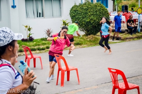 ไฟล์แนบ สาขาบ้านฉาง จัดกีฬาสีฮาเฮ เสริมสร้างความสัมพันธ์ภายในองค์กร