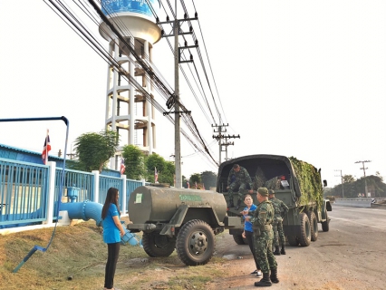 ไฟล์แนบ กปภ.สาขาพนมทวน ร่วมสนับสนุนน้ำประปาเพื่อใช้กับกำลังพลที่ออกทำการฝึก  