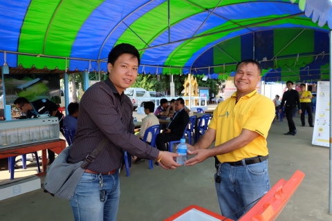 ไฟล์แนบ กปภ.สาขาหนองไผ่ เข้าร่วมโครงการอำเภอยิ้ม......เคลื่อนที่  ณ โรงเรียนบ้านวังท่าดี หมู่ที่ 5  ต.วังท่าดี  อ.หนองไผ่ จ.เพชรบูรณ์