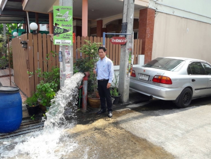 ไฟล์แนบ กปภ.สาขาสามพราน ลงพื้นที่โบว์น้ำล้างตะกอนในเส้นท่อตามหมู่บ้าน เพื่อลดปัญหาข้อร้องเรียน