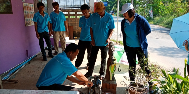 ไฟล์แนบ การประปาส่วนภูมิภาคสาขาปากช่องจัดกิจกรรม "โครงการเติมใจให้กัน (Home Care)" ณ ชุมชนมอดินแดง ซ.3 ต.ปากช่อง อ.ปากช่อง จ.นครราชสีมา