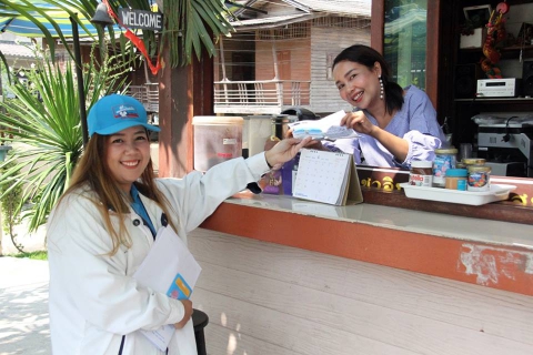 ไฟล์แนบ กปภ.สาขาเกาะสมุย ร่วมกับงานลูกค้าสัมพันธ์ กปภ.ข.4 นำทีมลุยประชาสัมพันธ์โครงการวางท่อลอดใต้ทะเล
