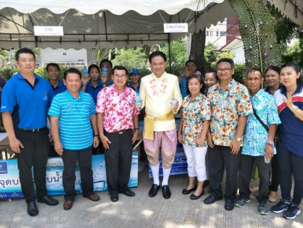 ไฟล์แนบ กปภ.สาขาสมุทรสาคร มอบน้ำดื่มบรรจุขวดจำนวน 400 ขวด เพื่อสนับสนุนพิธีรดน้ำขอพรผู้ว่าราชการจังหวัดสมุทรสาคร และนายกเหล่ากาชาดจังหวัดสมุทรสาคร ประจำปี 2561