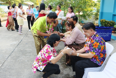 ไฟล์แนบ กปภ.สาขาปทุมธานี จัดกิจกรรมรดน้ำดำหัว พร้อมสรงน้ำพระแม่ธรณีและสิ่งศักดิ์สิทธิ์ประจำปี 2561