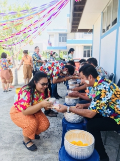 ไฟล์แนบ กปภ.สาขาอ้อมน้อย ร่วมสืบสานประเพณีไทยเนื่องในวันสงกรานต์