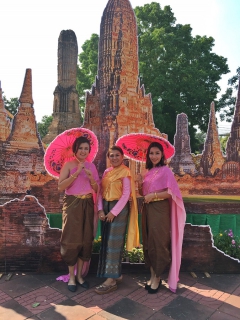 ไฟล์แนบ กปภ.สาขาพนมทวน สืบสานแต่งไทย ชวนไปสรงน้ำพระรดน้ำดำหัวผู้สูงอายุ 