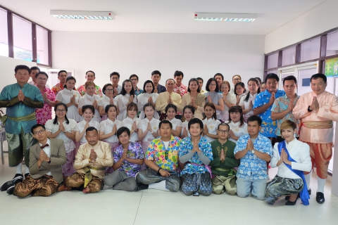 ไฟล์แนบ กปภ.สาขาอุบลราชธานี ร่วมสืบสานสงกรานต์ไทย รดน้ำดำหัวผู้ใหญ่ประจำปี ๒๕๖๑