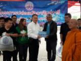 ไฟล์แนบ วันทีี่ 2 พฤษภาคม 2561 เวลาประมาณ 14.00 น. นายกมล ประดุงรุก ผู้จัดการการประปาส่วนภูมิภาคสาขาแม่สอดมอบหมายให้ นายวินิจฉัย โทณะสุต หัวหน้างานผลิตนำทีมพนักงานในสังกัดร่วมโครงการของเทศบาลนครแม่สอดภายใต้โครงการปลูกต้นไม้วันพืชมงคล โดยมีวัตถุประสงค์รณรงค์ลดปัญหาโลกร้อนสร้างจิตสำนึกให้ประชาชนรักการปลูกต้นไม้เพิ่มสีเขียวให้ชุมชนนครแม่สอดและร่วมปล่อยปลาจำนวน60000ตัวตรมโครงการปล่อยมัจฉาคืนสู่วารี ณ สะพานวัดชุมพลคีรี ตำบลแม่สอด อำเภอแม่สอด จังหวัดตาก โดยการประปาส่วนภูมิภาคสาขาแม่สอดได้นำน้ำประปาบรรจุขวดตราสัญลักษณ์ กปภ.ไปร่วมแจกในงานจำนวน100ขวด