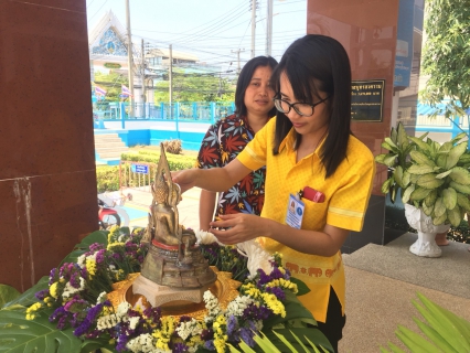 ไฟล์แนบ กปภ.สาขาสมุทรสงคราม จัดกิจกรรมรดน้ำขอพรผู้ใหญ่และสรงน้ำพระพุทธ 