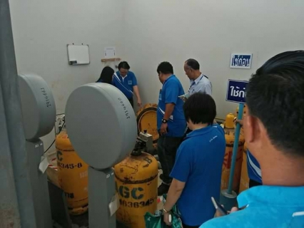 ไฟล์แนบ การประปาส่วนภูมิภาคสาขากาญจนบุรี นำโดยผจก.พิชัย พันธุ์อร่าม ประชุมร่วมติดตามผลการดำเนินงาน โครงการจัดการน้ำสะอาดและบำรุงรักษาเชิงป้องกัน WSPภาคีเครือข่ายกาญจนบุรี และกิจกรรม 5 ส. ครั้งที่ 3/2561