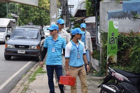 ไฟล์แนบ กปภ.สาขากำแพงเพชร นำทีมมิสเตอร์ประปาลงพื้นที่ให้ความรู้เรื่องการดูแลระบบประปา ค้นหาและซ่อมแซมท่อแตกรั่ว พร้อมสำรวจความพึงพอใจลูกค้าต่อการให้บริการของ กปภ.ภายใต้ โครงการเติมใจให้กัน