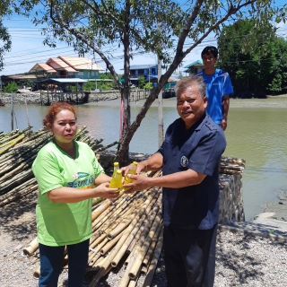 ไฟล์แนบ กปภ.สาขาสมุทรสงคราม ลงพื้นที่แก้ไขปัญหาน้ำไหลอ่อน-ไม่ไหล ในพื้นที่ ต.คลองโคน