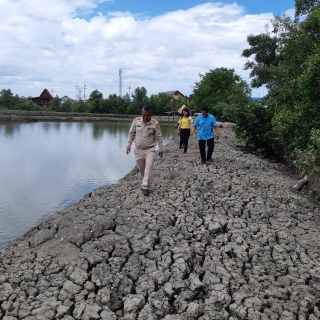 ไฟล์แนบ กปภ.สาขาสมุทรสงคราม ลงพื้นที่ติดตามการตรวจสอบและแก้ปัญหาน้ำไหลอ่อน-ไม่ไหล บริเวณ หมู่ที่ 4 หมู่ที่ 5 และ หมู่ที่ 7 ต.คลองโคน