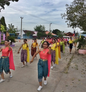 ไฟล์แนบ กปภ.สาขาพนมทวน ร่วมสืบสานวัฒนธรรมอันดีงามของไทย ในงานประเพณีแห่เทียนเข้าพรรษา ณ วัดบ้านทวน