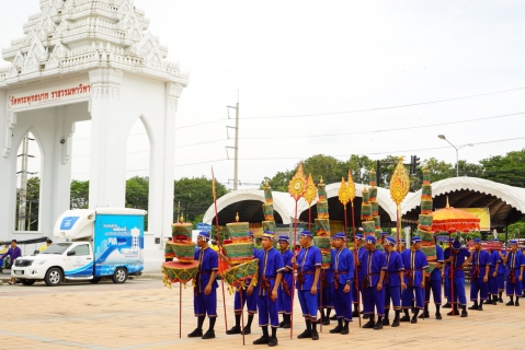 ไฟล์แนบ กปภ.สาขาพระพุทธบาท นำรถหน่วยบริการเคลื่อนที่(รถนิทรรศการ) ลงพื้นที่เข้าร่วมงานประเพณีตักบาตรดอกไม้เข้าพรรษา และถวายเทียนพระราชทาน ประจำปี 2561