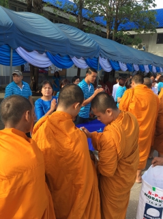 ไฟล์แนบ กปภ.สาขาพนมทวน ร่วมทำบุญตักบาตรข้าวสารอาหารแห้ง เนื่องในวันแม่แห่งชาติ