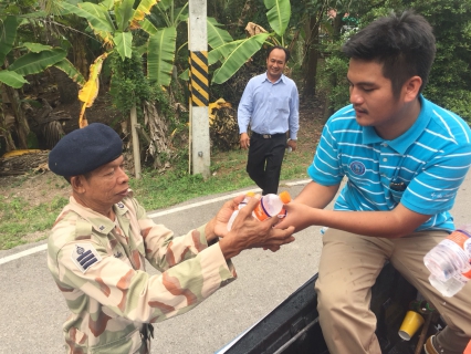 ไฟล์แนบ กปภ.สาขาสมุทรสงคราม ร่วมกิจกรรมลงแขกลงคลอง  ณ คลองลัดหลักแปด บริเวณหน้าสถาบันการเรียนรู้เพื่อปวงชน
