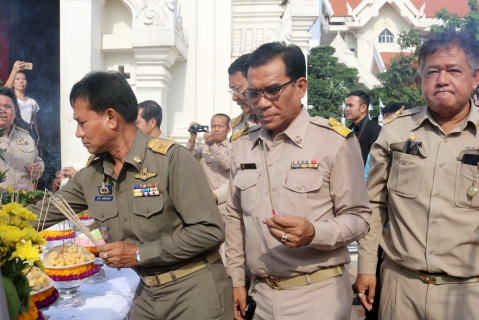 ไฟล์แนบ กปภ.สาขาปทุมธานีร่วมพิธีบวงสรวงสักการะเสาหลักเมืองจังหวัดปทุมธานี ประจำปี 2561