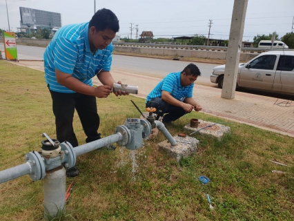 ไฟล์แนบ กปภ.สาขาสมุทรสงคราม ลงพื้นที่ตรวจสอบและล้างมาตรผู้ใช้น้ำรายใหญ่ ตามแผนปฏิบัติการลดน้ำสูญเสีย ประจำปี 2561