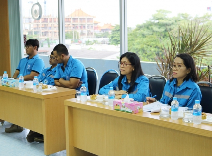 ไฟล์แนบ กปภ.สาขาปทุมธานี เข้าศึกษาดูงานในระบบการควบคุมน้ำสูญเสียของ กปน.สาขาบางบัวทอง เพื่อแลกเปลี่ยนความรู้ทางด้านระบบการควบคุมน้ำสูญเสีย
