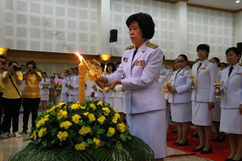 ไฟล์แนบ กปภ.สาขาสมุทรสงคราม ร่วมพิธีบำเพ็ญกุศลและกิจกรรมน้อมรำลึกเนื่องในวันคล้ายวันสวรรคต พระบาทสมเด็จพระปรมินทรมหาภูมิพลอดุลยเดช บรมนาถบพิตร