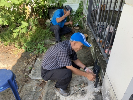 ไฟล์แนบ กปภ.สาขาสามพราน ลงพื้นที่ สุ่ม ตรวจสอบมาตรวัดน้ำ และการลักน้ำใช้ หมู่บ้านพฤกษา 75