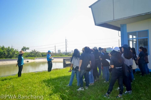 ไฟล์แนบ สาขาบ้านฉาง ต้อนรับ ม.เทคโนพระจอมเกล้าฯ เข้าศึกษาดูงาน
