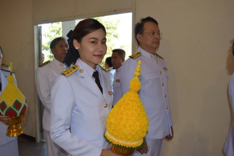 ไฟล์แนบ กปภ.สาขากำแพงเพชร เข้าร่วมพิธีถวายพานพุ่มราชสักการะ ถวายราชสดุดี และถวายบังคม เนื่องในวันคล้ายวันเฉลิมพระชนมพรรษาพระบาทสมเด็จพระปรมินทรมหาภูมิพลอดุลยเดช บรมนาถบพิตร วันชาติ และวันพ่อแห่งชาติ