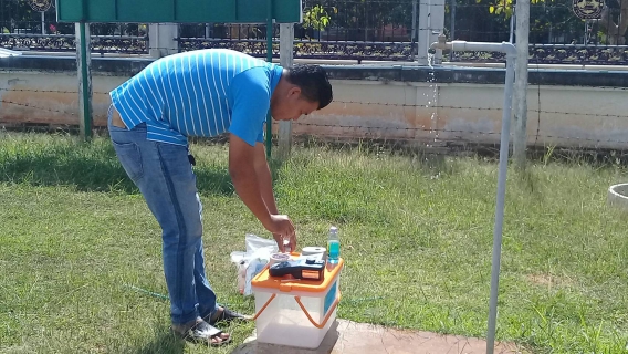 ไฟล์แนบ กปภ.สาขากาญจนบุรี ตรวจสอบคุณภาพน้ำ โครงการใส่ใจผู้บริโภค