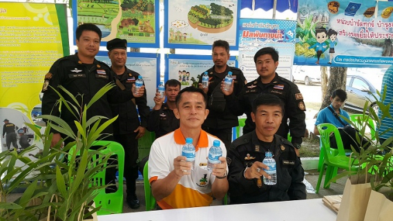 ไฟล์แนบ กปภ.สาขากำแพงเพชร เข้าร่วมกิจกรรม บำบัดทุกข์ บำรุงสุข สร้างรอยยิ้มให้ประชาชน