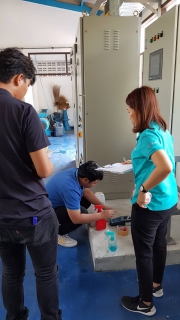 ไฟล์แนบ กปภ.สาขาขลุง ลงพื้นที่เก็บตัวอย่างน้ำประปา ตรวจวัดคุณภาพน้ำประปา