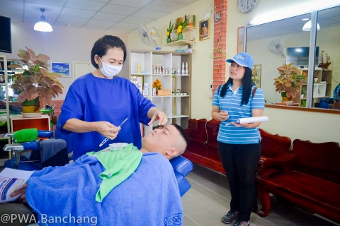 ไฟล์แนบ ประปาบ้านฉาง ลงพื้นที่เก็บความพึงพอใจลูกค้าตลาด กม.10 ตรวจสอบมาตรวัดน้ำให้ฟรี พร้อมชวนสแกน QR โค้ด รับข่าวสาร