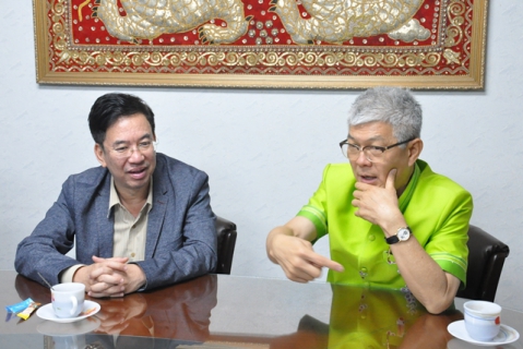 ไฟล์แนบ รองผู้ว่าการ (ปฏิบัติการ ๒) เข้าพบนายกเทศมนตรีเมืองร้อยเอ็ด