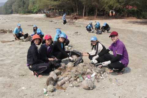 ไฟล์แนบ การประปาส่วนภูมิภาคสาขาจันทบุรี   จัดกิจกรรม CSR เก็บขยะชายหาดเจ้าหลาว  พร้อมนำน้ำดื่มตราสัญลักษณ์ กปภ. มาให้บริการ