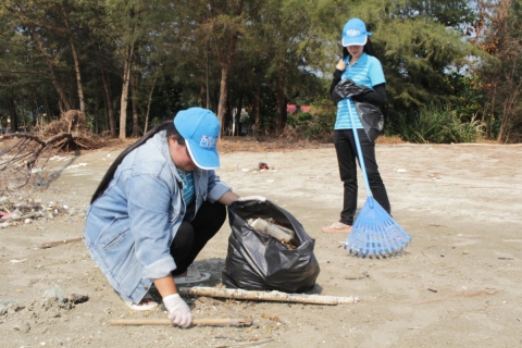 ไฟล์แนบ การประปาส่วนภูมิภาคสาขาจันทบุรี   จัดกิจกรรม CSR เก็บขยะชายหาดเจ้าหลาว  พร้อมนำน้ำดื่มตราสัญลักษณ์ กปภ. มาให้บริการ