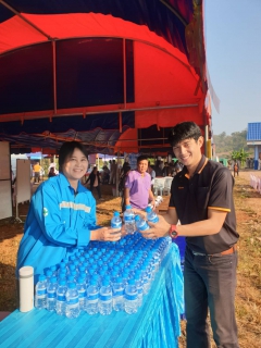 ไฟล์แนบ นายวรัตม์ฐนัน ศิริวัฒน์ ผู้จัดการการประปาส่วนภูมิภาคสาขาแม่สอด มอบหมายให้ นางจินดา เดชเดชา หัวหน้างานอำนวยการ นำทีมพนักงานในสังกัดร่วมออกหน่วยบริการตามโครงการจังหวัดเคลื่อนที่ บำบัดทุกข์ บำรุงสุข สร้างรอยยิ้มให้ประชาชน จังหวัดตาก ประจำปี 2562 เมื่อเช้าวันพฤหัสบดีที่ 21 กุมภาพันธ์ 2562 ตั้งแต่เวลา 08.30 น. ณ ศูนย์พัฒนาเด็กเล็กบ้านปางวัว บ้านปางวัว หมู่ที่ 12 ตำบลมหาวัน อำเภอแม่สอด จังหวัดตาก  