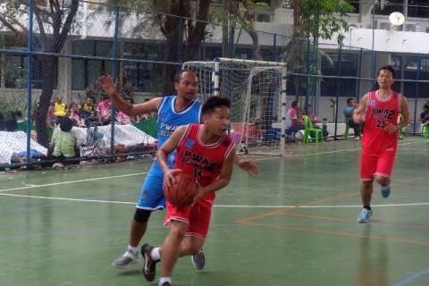 ไฟล์แนบ การประปาส่วนภูมิภาคเขต ๖ เข้าร่วมกิจกรรมการแข่งขันกีฬาเนื่องในวันสถาปนา กปภ. ครบรอบ ๔๐ ปี