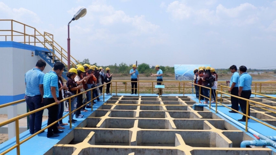 ไฟล์แนบ ต้อนรับอาจารย์และนักศึกษา คณะศิลปศาสตร์ สาขาวิชาการจัดการภูมิสังคม  วิทยาลัยโพธิวิชชาลัย  มหาวิทยาลัยศรีนครินทรวิโรฒ เข้าศึกษาดูงาน ณ สถานีผลิตน้ำบ้านด่าน