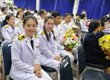 ไฟล์แนบ กปภ.สาขาปทุมธานี ร่วมพิธีวางพานพุ่มดอกไม้ เพื่อถวายราชสักการะ เนื่องในวันจักรี 2562
