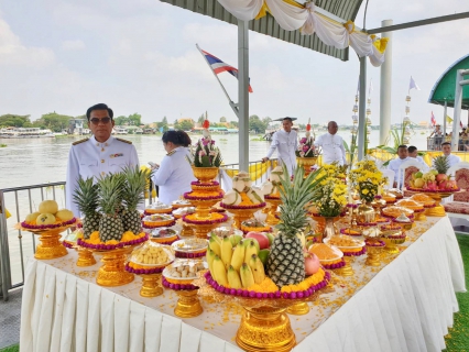 ไฟล์แนบ กปภ.สาขาปทุมธานีร่วมพิธีพลีกรรมตักน้ำศักดิ์สิทธิ์ เพื่อนำไปประกอบพิธีจัดทำน้ำอภิเษกในการงานพระราชพิธีบรมราชาภิเษก