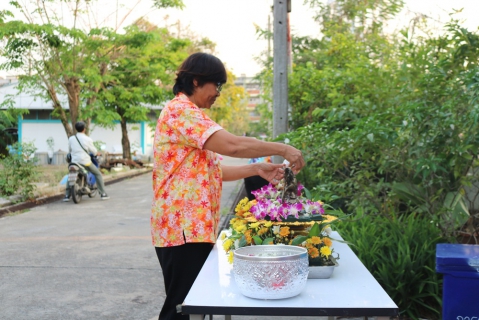 ไฟล์แนบ กปภ.สาขาปทุมธานี จัดกิจกรรมรดน้ำดำหัว พร้อมสรงน้ำพระแม่ธรณีและสิ่งศักดิ์สิทธิ์ประจำปี 2562