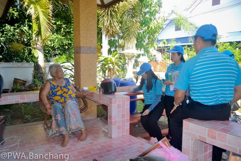 ไฟล์แนบ สาขาบ้านฉาง ลงพื้นทีเอกธานี กม.10 พลูตาหลวง สำรวจความพึงพอใจ ชวนใช้ไลน์@ ประปา