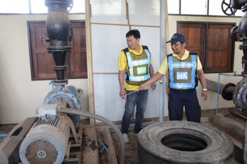 ไฟล์แนบ กปภ.สาขาจันทบุรี และ งานน้ำสูญเสีย กองระบบจำหน่าย กปภ.ข.1 ลงพื้นที่ตรวจสอบน้ำสูญเสีย ในพื้นที่ มหาวิทยาลัยบูรพา วิทยาเขตจันทบุรี ตามโครงการ DSM การบริหารจัดการทรัพยากรน้ำอย่าง รู้คุณค่า ประจำปี 2562