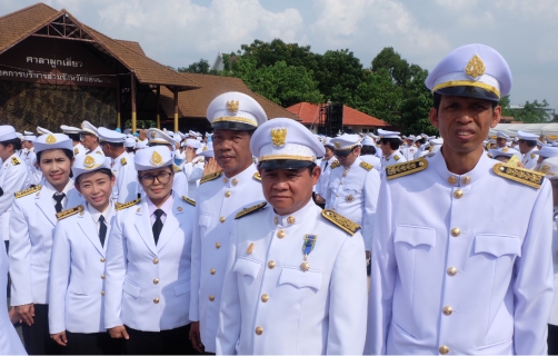 ไฟล์แนบ การประปาส่วนภูมิภาคสาขาขอนเเก่น(ชั้นพิเศษ) เข้าร่วมงาน พิธีเปิดกรวยราชสักการะหน้าพระบรมฉายาลักษณ์ พระบาทสมเด็จพระเจ้าอยู่หัว ในพิธีถวายพระพรชัยมงคล วันที่ 6 พฤษภาคม 2562  ณ บริเวณซุ้มเฉลิมพระเกียรติพระราชพิธีบรมราชาพิเษก พุทธศักราช 2562 สนามหน้าศาลากลางจังหวัดขอนเเก่น                                      