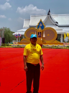 ไฟล์แนบ กิจกรรมแจกน้ำดื่มพิธีถวายพระพรชัยมงคล เนื่องในพระราชพิธีบรมราชาภิเษก