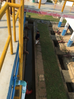 ไฟล์แนบ กปภ.สาขาพนมทวน ปฏิบัติตามโครงการจัดการน้ำสะอาด ล้างถังตกตะกอน เดือน เมษายน ๒๕๖๒