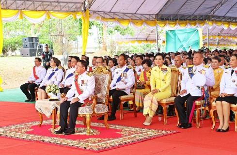 ไฟล์แนบ กปภ.สาขาชุมพร ร่วมพิธีถวายพระพรชัยมงคลในพระราชพิธี พระบรมราชาภิเษกและบริการน้ำดื่มตราสัญลักษณ์ กปภ. ณ ศูนย์ราชการจังหวัดชุมพร