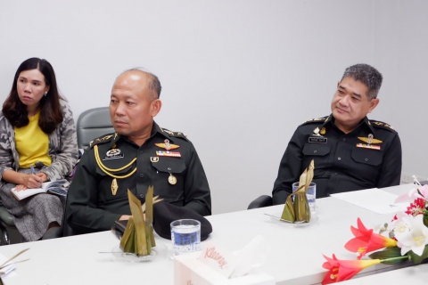 ไฟล์แนบ กปภ.สาขาสมุทรสงคราม ให้การต้อนรับ ผวจ.สมุทรสงคราม พร้อมคณะ ในการตรวจเยี่ยมติดตามความก้าวหน้าการแก้ไขปัญหาน้ำประปาไม่เพียงพอของ บจก.เอ็กคอมธารา